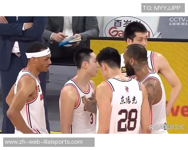 莫兰德因犯规频繁被罚出场赛后向裁判做出数钱手势引发热议